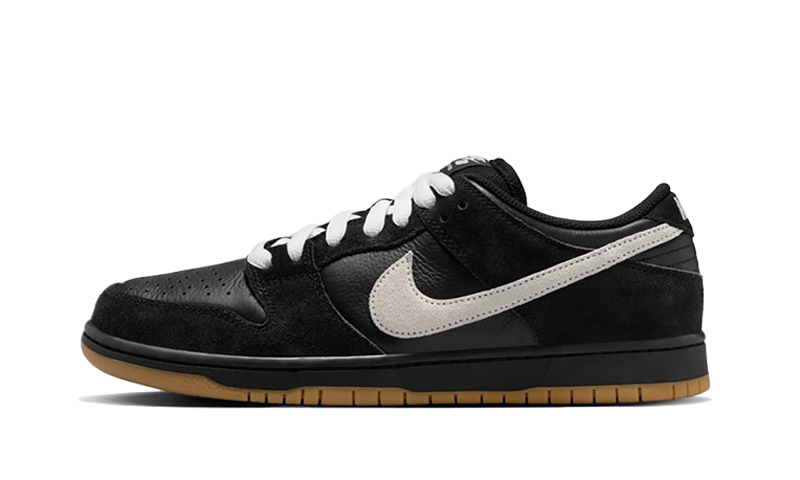 Nike SB Dunk Low "Black Gum"